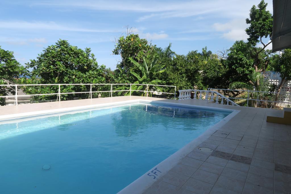 Enchanted Villas Inn Montego Bay Ngoại thất bức ảnh